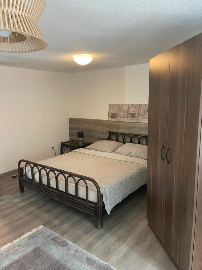 Haus Alpenhof Apartment Васен Екстериор снимка